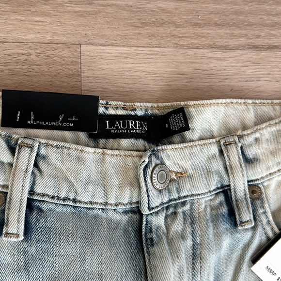 Lauren Ralph Lauren
Patchwork Twill Denim Relaxed Tapered Mid Rise Ankle Jean - Picture 8 of 13